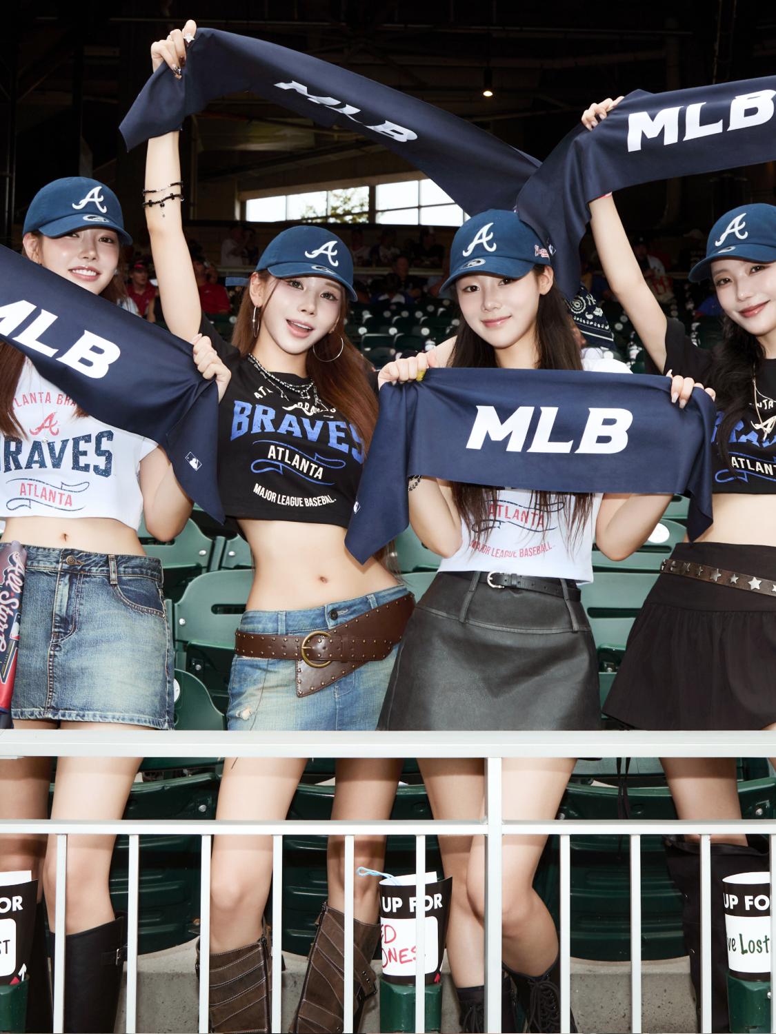 MLB■AsflowV2 ■送料込 MLB korea□Basic big logo over fit sweatshirt□追跡送料込
